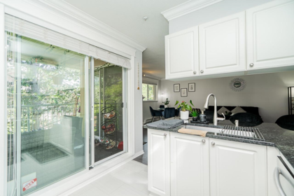 Breakfast Nook Photo of 313 13727 74 Avenue, Surrey, BC