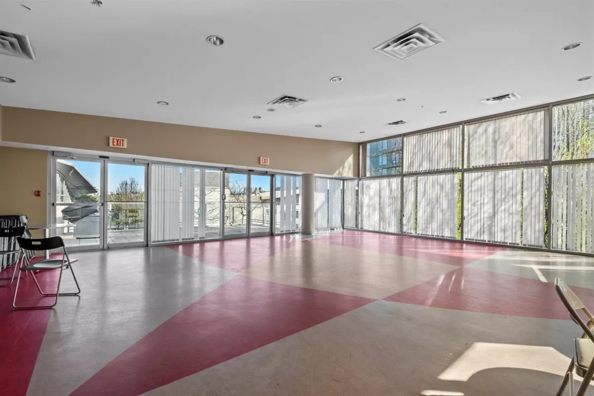 Garden / Landscaping Photo of 4201 1408 Strathmore Mews, Vancouver, BC