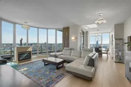 4201 1408 Strathmore Mews, Vancouver, BC