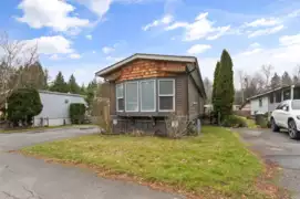 212 45835 Sleepy Hollow Road, Cultus Lake, BC