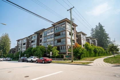 114 14588 Mcdougall Drive, Surrey, BC, Surrey — Apartment/Condo for sale
