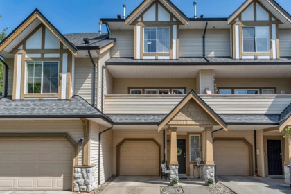 16 18707 65 Avenue, Surrey, BC, Surrey — Townhouse for sale
