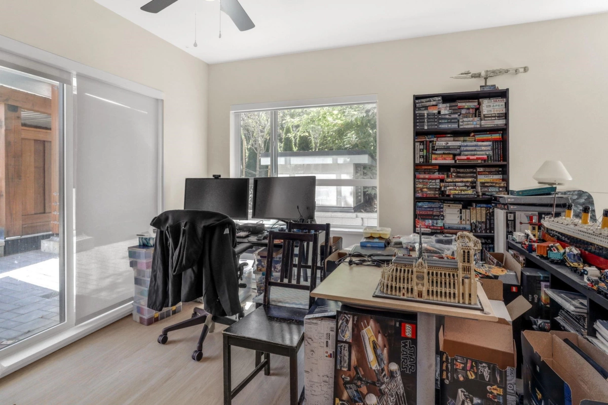 Guest Bathroom Photo of 113 6960 Nicholson Street, Delta, BC