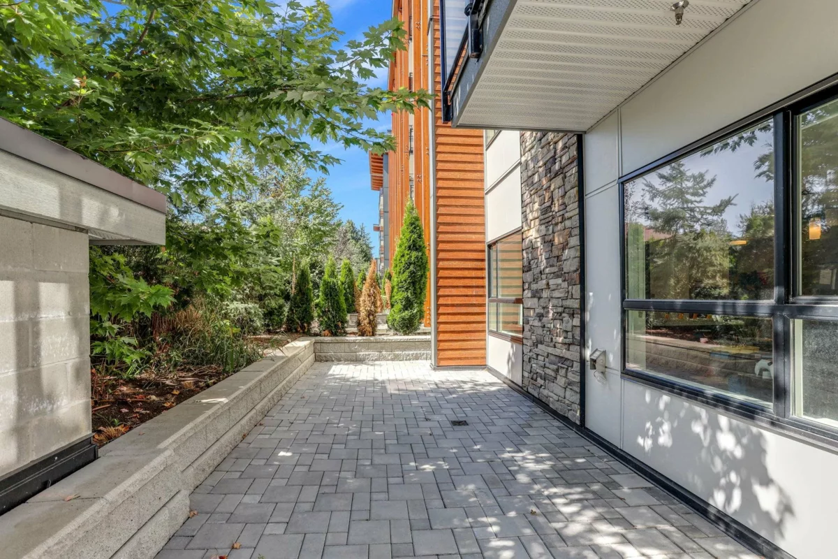 Hallway Photo of 113 6960 Nicholson Street, Delta, BC