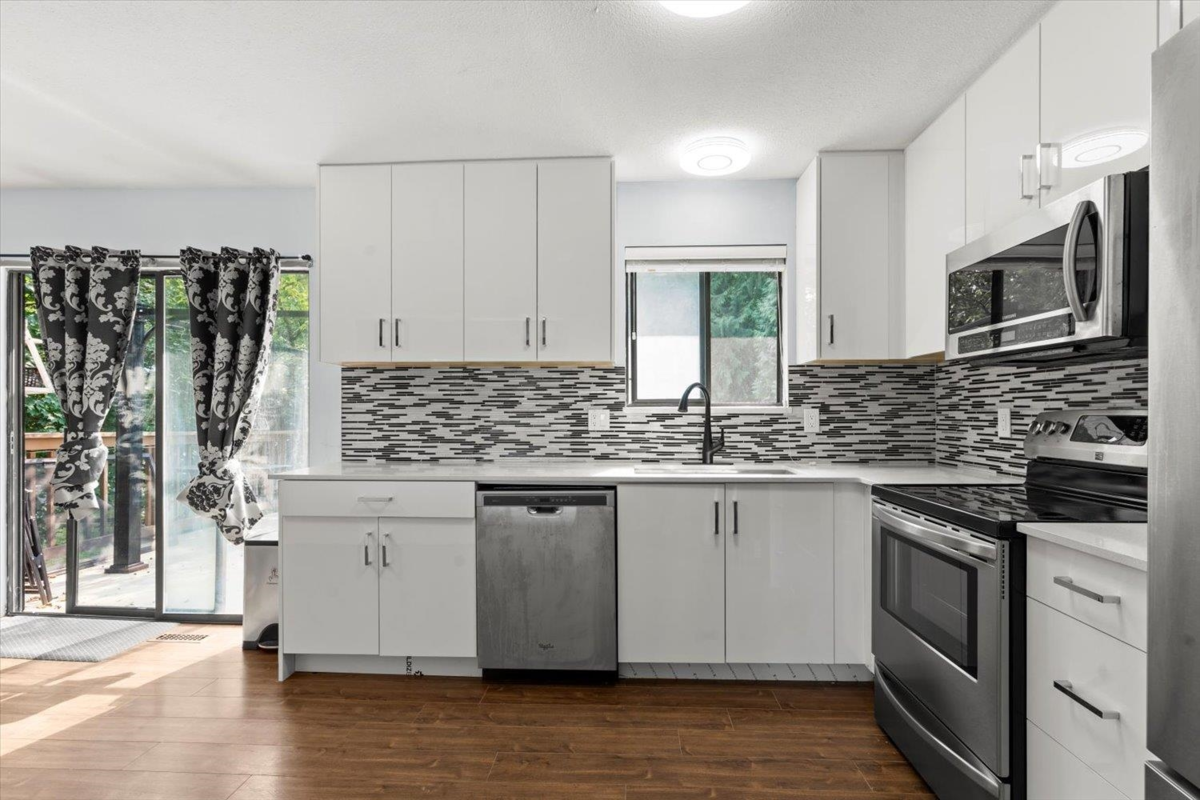 Pantry Photo of 7976 Tanager Street, Mission, BC