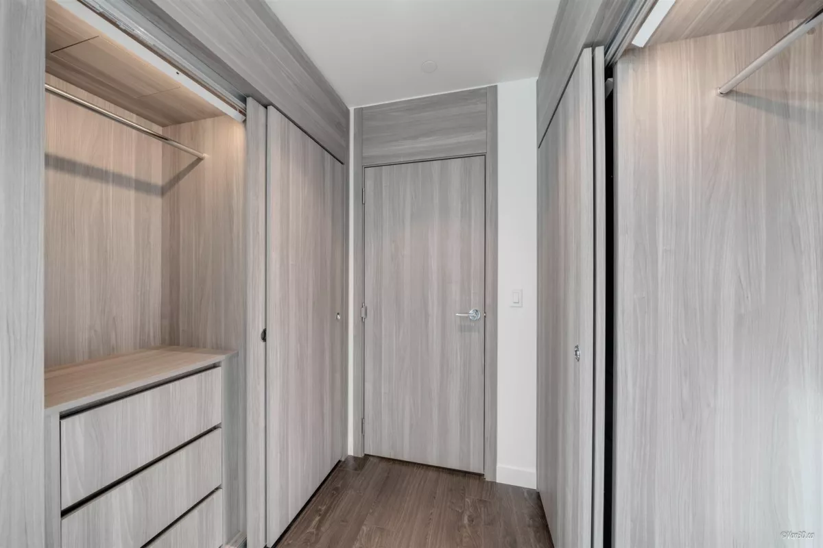 Outdoor Patio Photo of TH-03 8555 Capstan Way, Richmond, BC