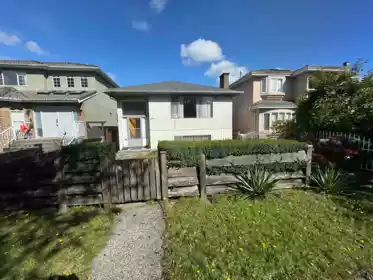 3391 E 25th Avenue, Vancouver, BC, Vancouver — Single Family Residence for sale