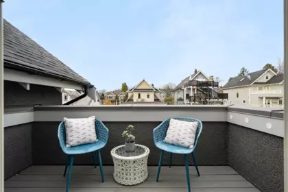 Breakfast Nook Photo of 2523 W 8th Avenue, Vancouver, BC