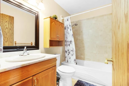 Hallway Photo of 173 32550 Maclure Road, Abbotsford, BC