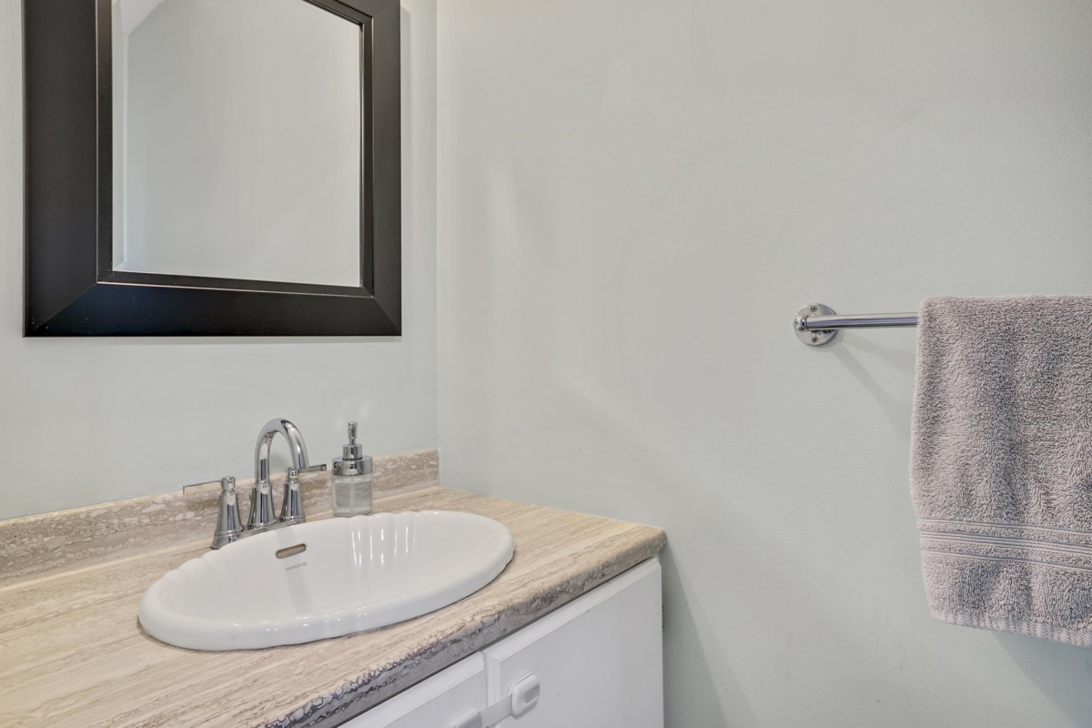 Bedroom 3 Photo of 11 46384 Yale Road, Chilliwack, BC