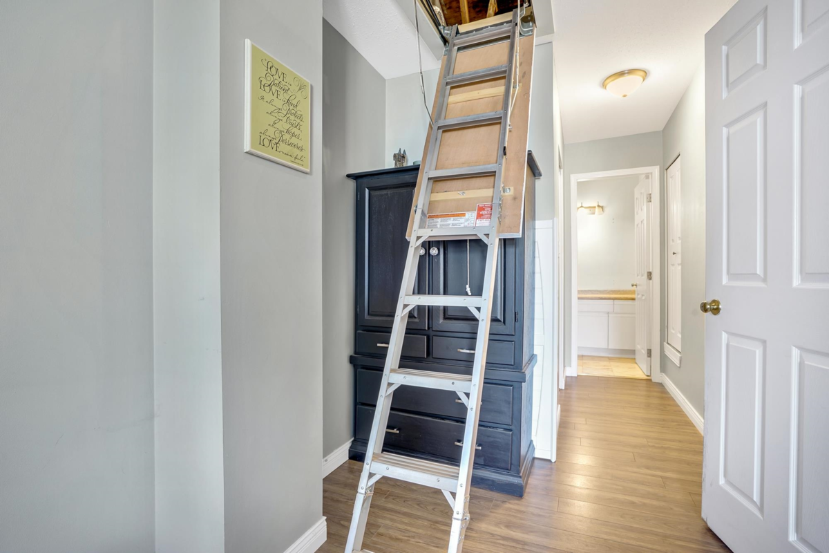 Powder Room Photo of 11 46384 Yale Road, Chilliwack, BC