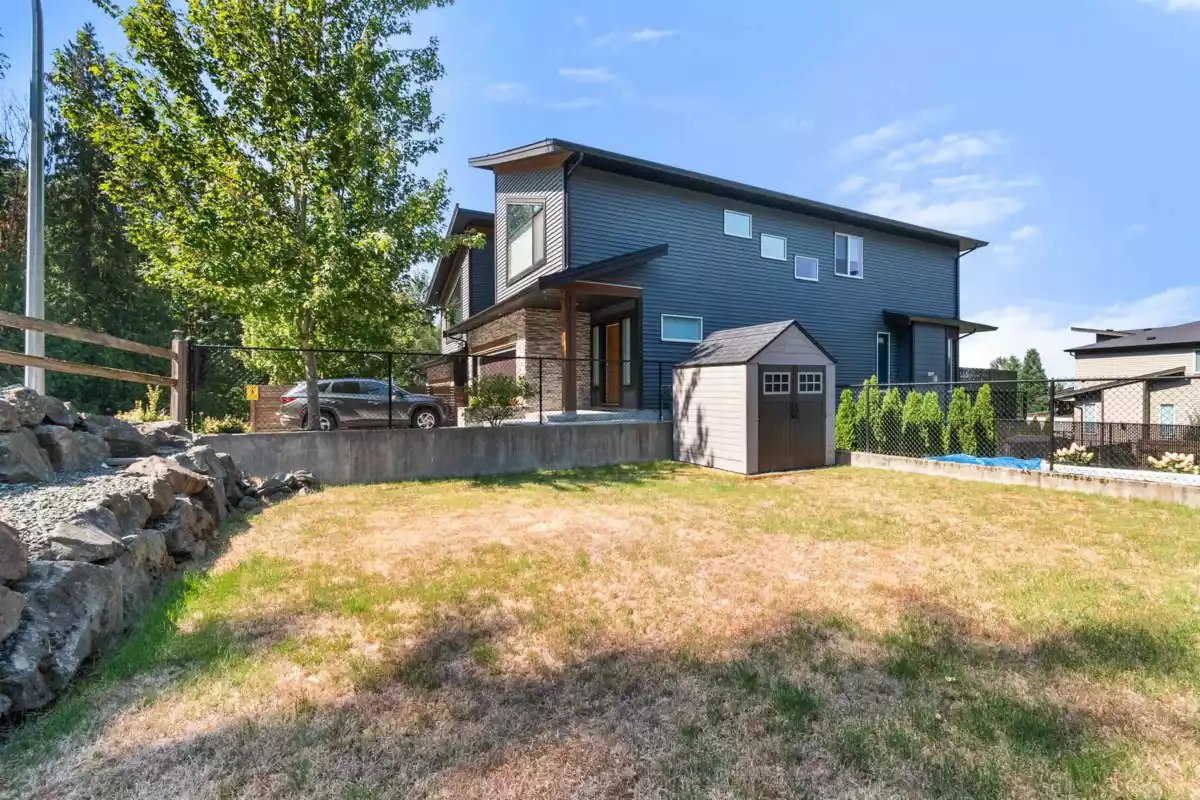 Backyard Photo of A 7097 Tahoma Place, Chilliwack, BC