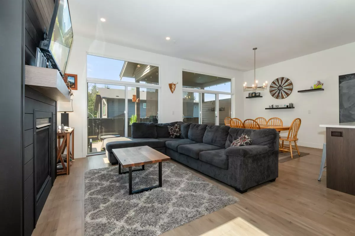 Exterior Rear Photo of A 7097 Tahoma Place, Chilliwack, BC