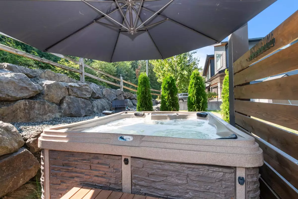 Garden / Landscaping Photo of A 7097 Tahoma Place, Chilliwack, BC