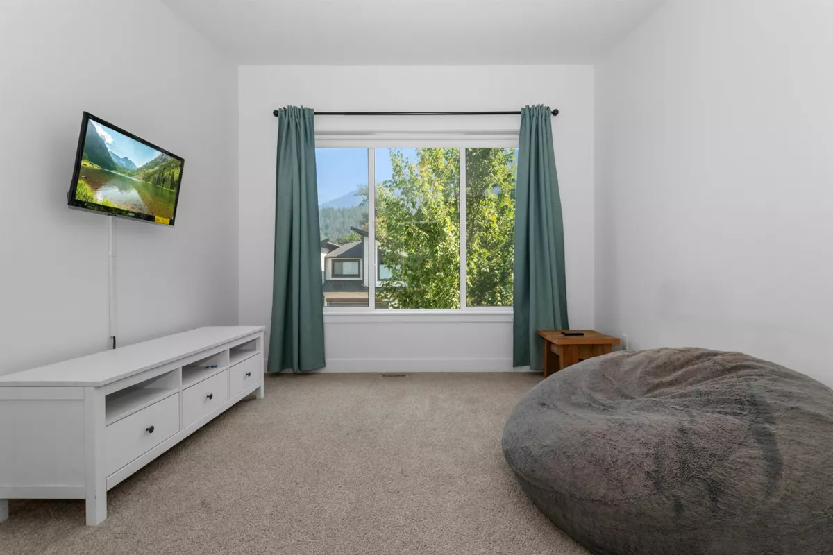 Powder Room Photo of A 7097 Tahoma Place, Chilliwack, BC