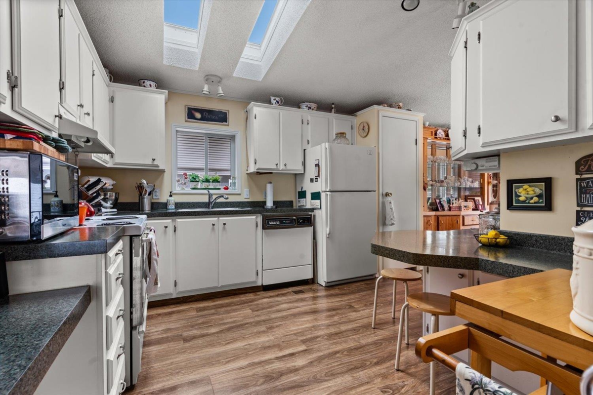 Bedroom 2 Photo of 98 9055 Ashwell Road, Chilliwack, BC