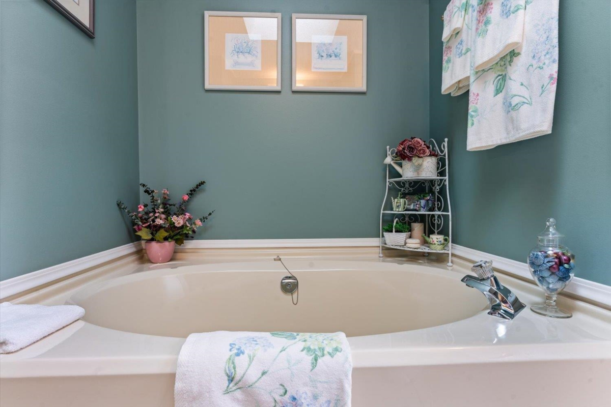 Laundry Room Photo of 98 9055 Ashwell Road, Chilliwack, BC