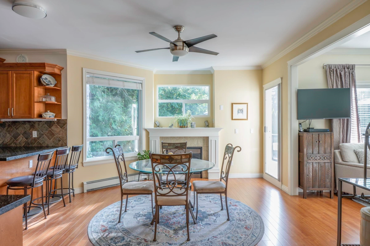 Breakfast Nook Photo of 10172 159 Street, Surrey, BC