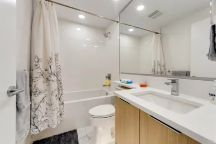 Walk-In Closet Photo of 1106 7769 Park Crescent, Burnaby, BC