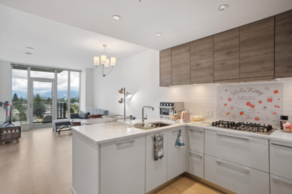 1411 7358 Edmonds Street, Burnaby, BC