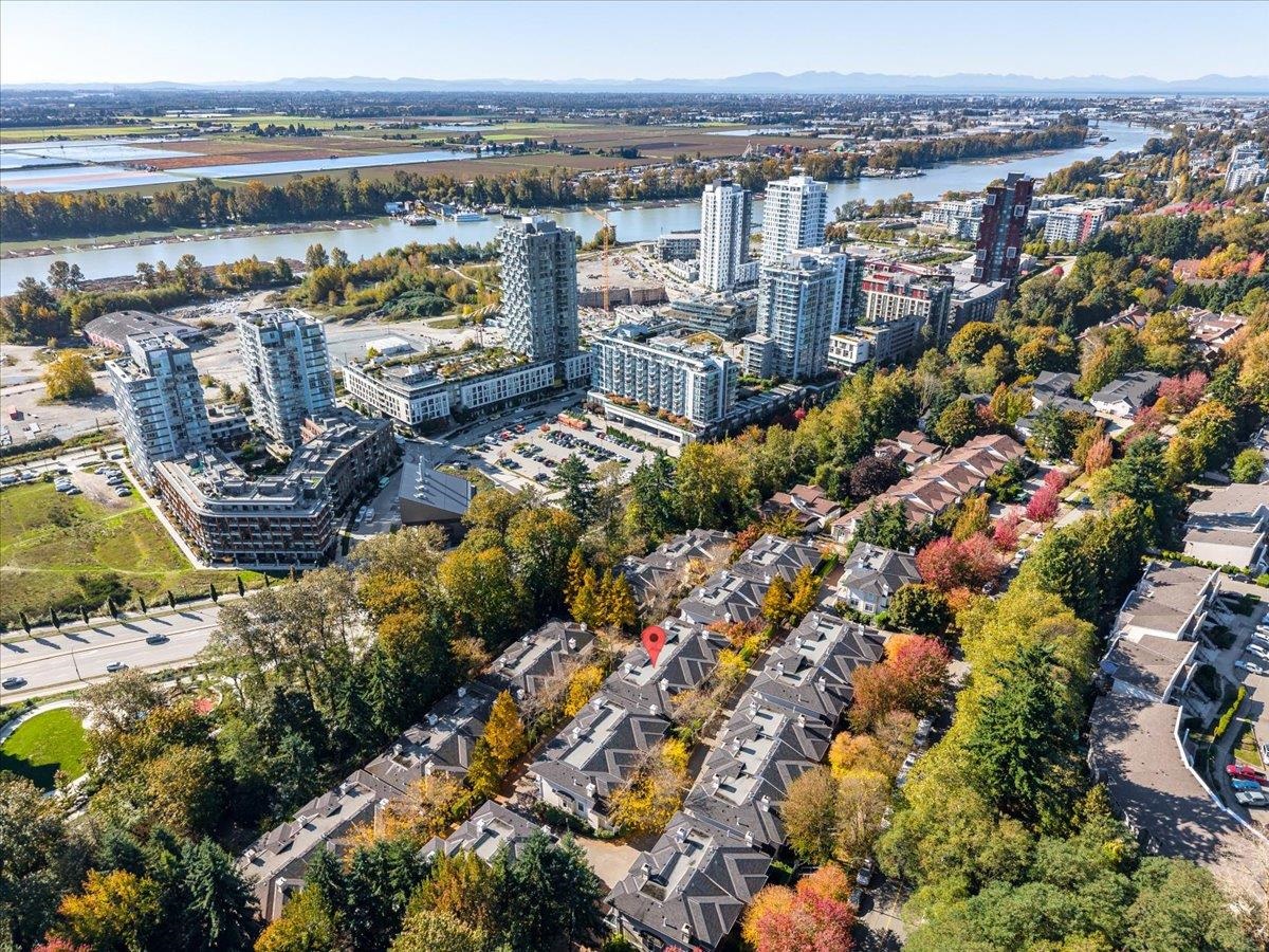 Community Amenities Photo (Clubhouse) of 5 3588 Whitney Place, Vancouver, BC