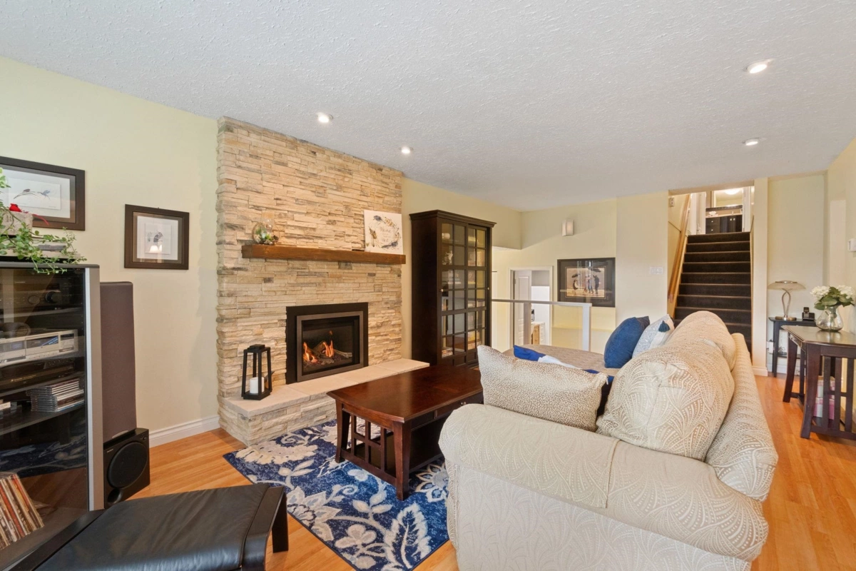 Bedroom 3 Photo of 20193 43a Avenue, Langley, BC