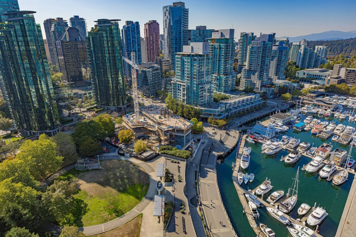 Fitness Center Photo Near 2302 323 Jervis Street, Vancouver, BC