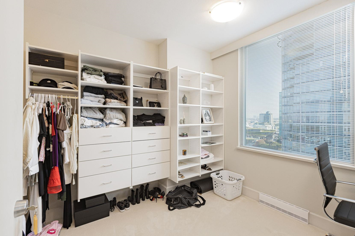 Garden / Landscaping Photo of 2302 323 Jervis Street, Vancouver, BC