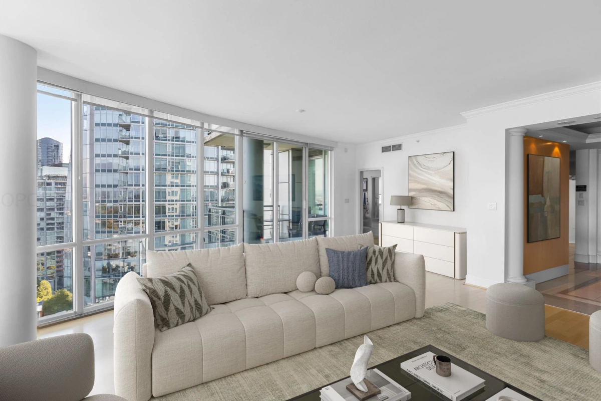 Primary Bedroom Photo of 2302 323 Jervis Street, Vancouver, BC