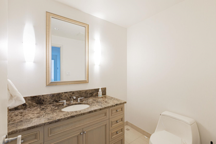 Mudroom Photo of 2302 323 Jervis Street, Vancouver, BC