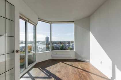 905 1065 Quayside Drive, New Westminster, BC, New Westminster — Apartment/Condo for sale