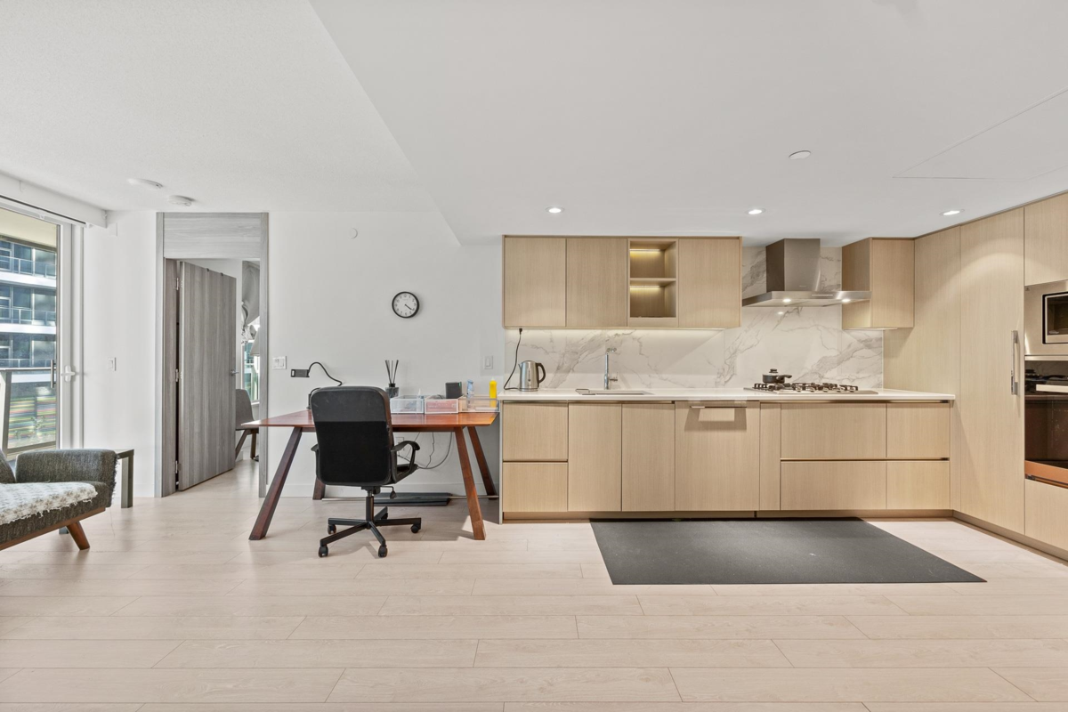 Guest Bathroom Photo of 382 8608 Hazelbridge Way, Richmond, BC