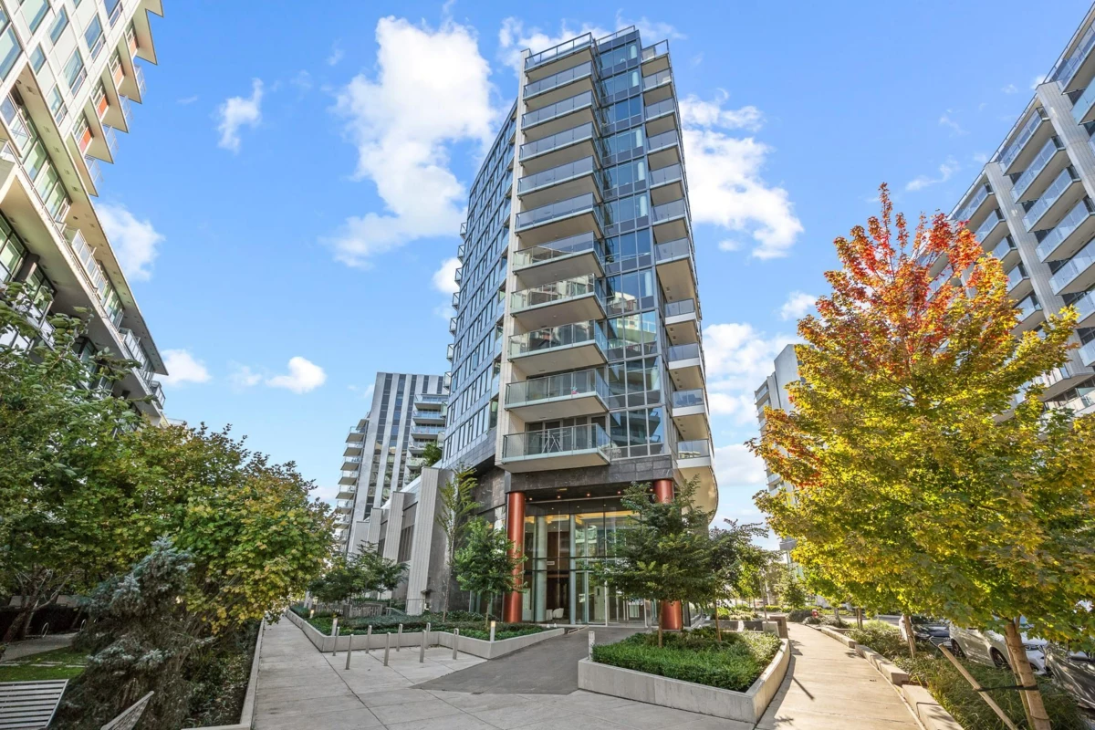 Living Room Photo of 382 8608 Hazelbridge Way, Richmond, BC