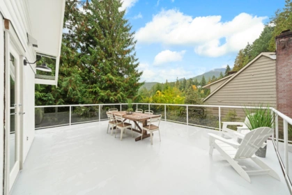 5540 Greenleaf Road, West Vancouver, BC, West Vancouver — Single Family Residence for sale