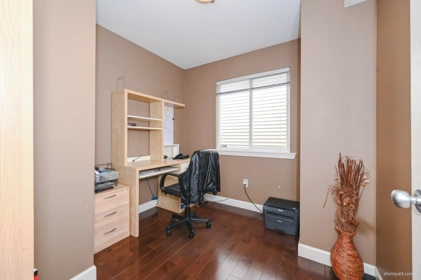 Powder Room Photo of 6640 206 Street, Langley, BC