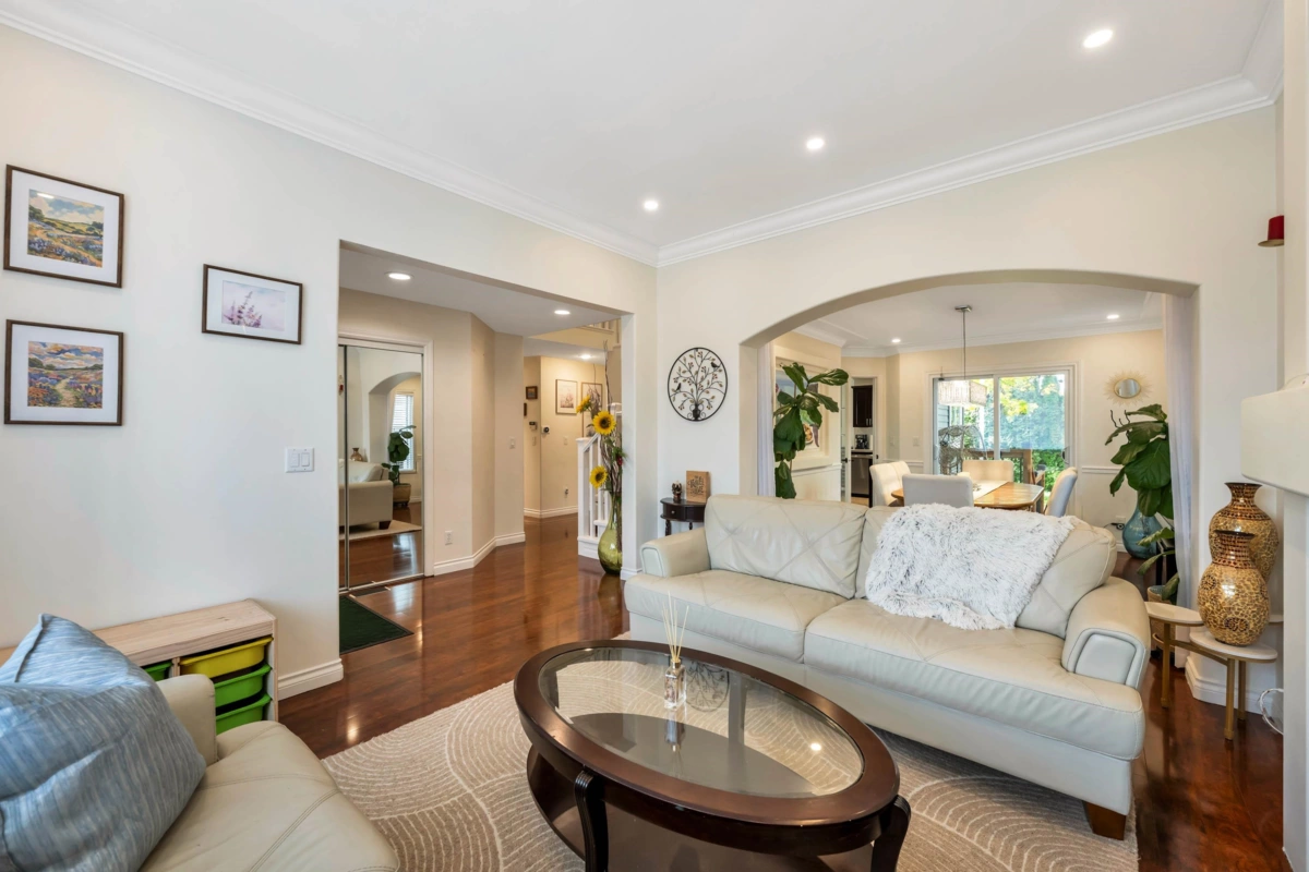 Dining Area Photo of 6185 167a Avenue, Surrey, BC