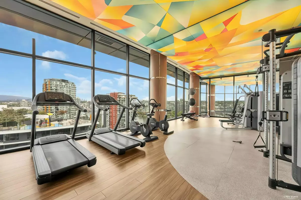 Backyard Photo of 785 87 Nelson Street, Vancouver, BC