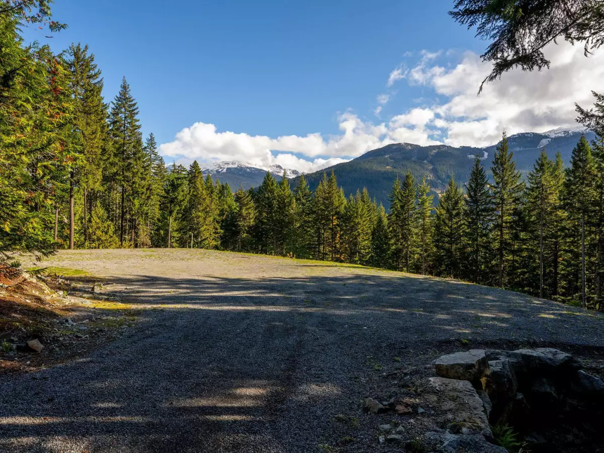 Bedroom 2 Photo of 5408 Stonebridge Drive, Whistler, BC