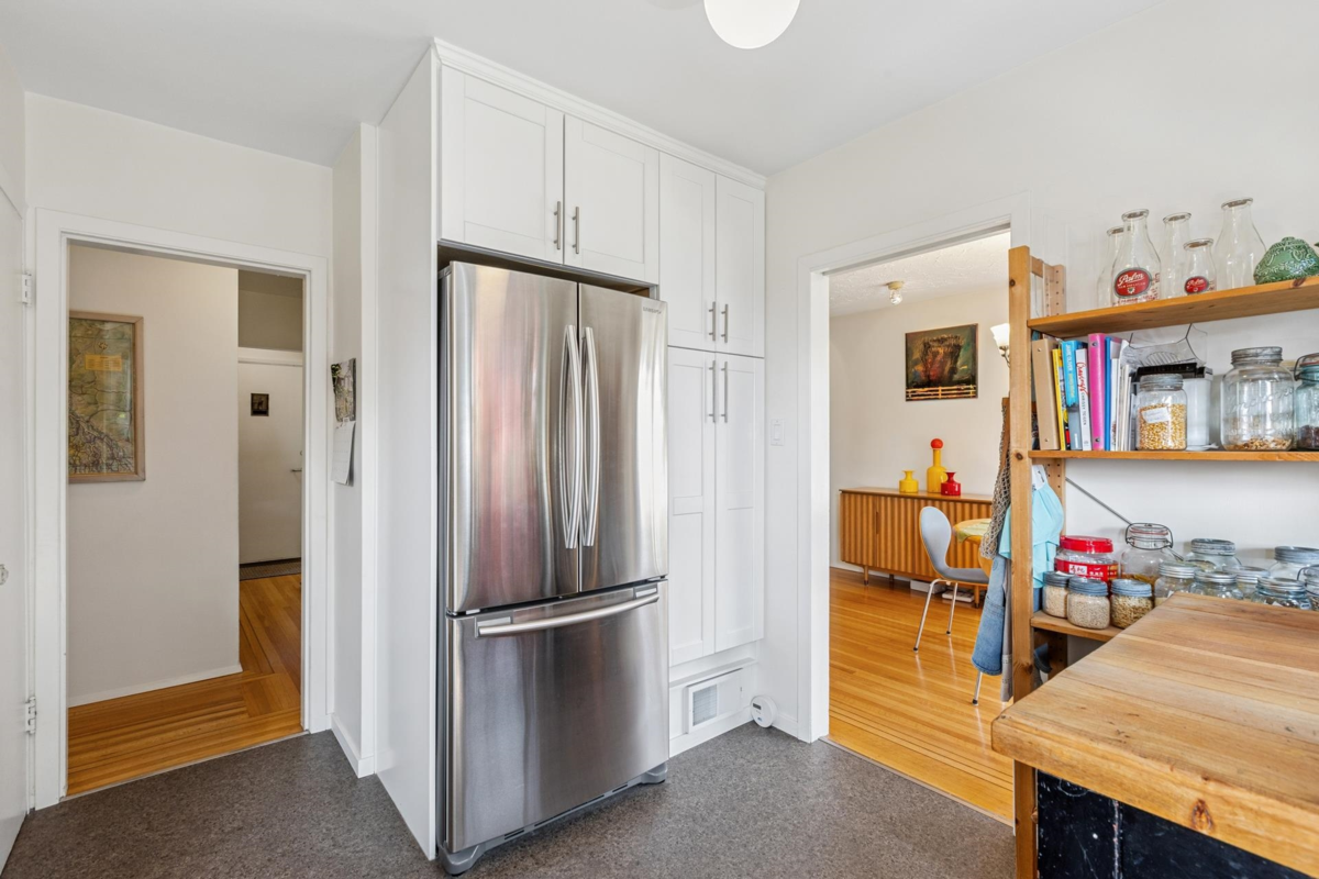 Bedroom 3 Photo of 415 W 26th Street, North Vancouver, BC