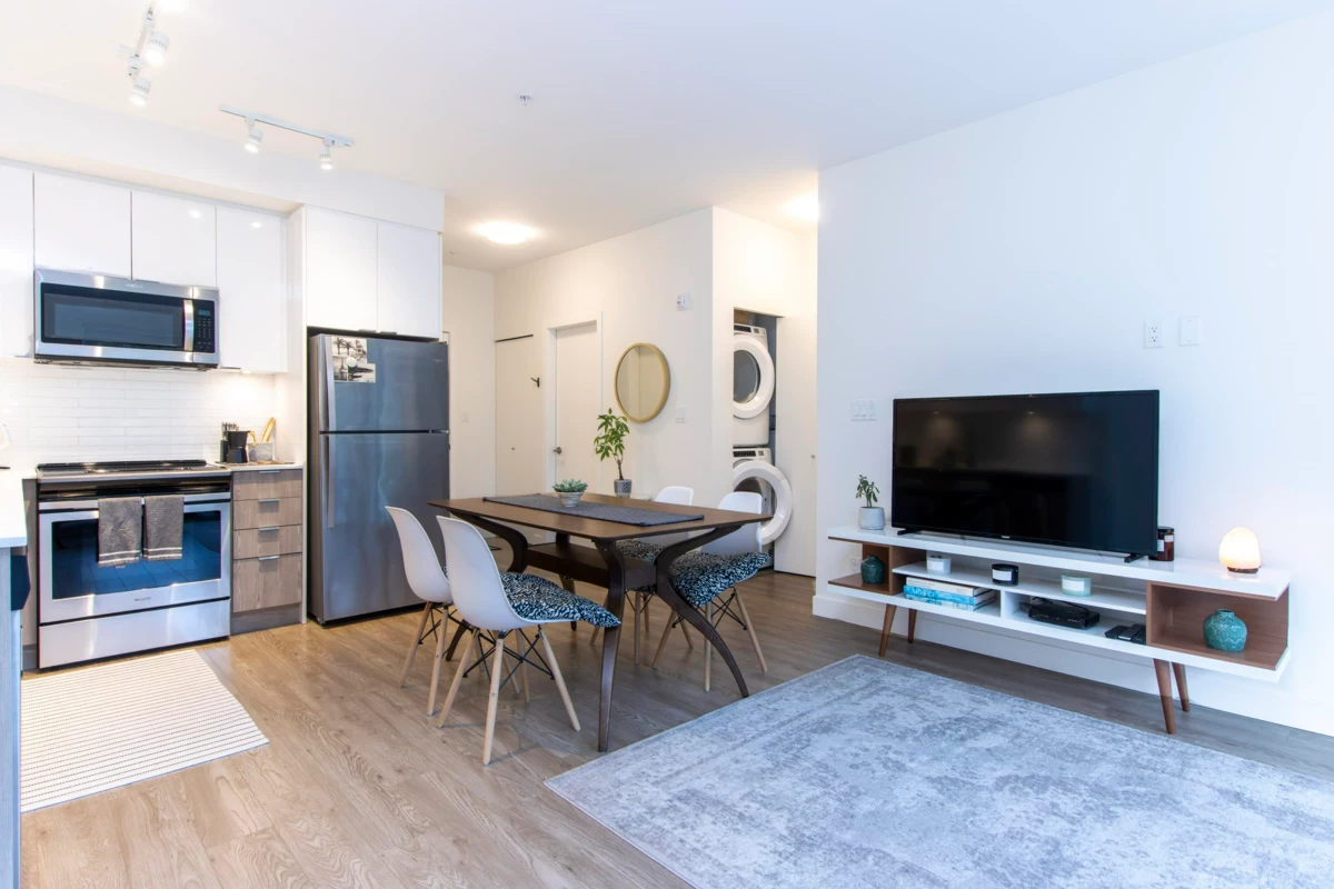 Dining Area Photo of 508 37881 Cleveland Avenue, Squamish, BC