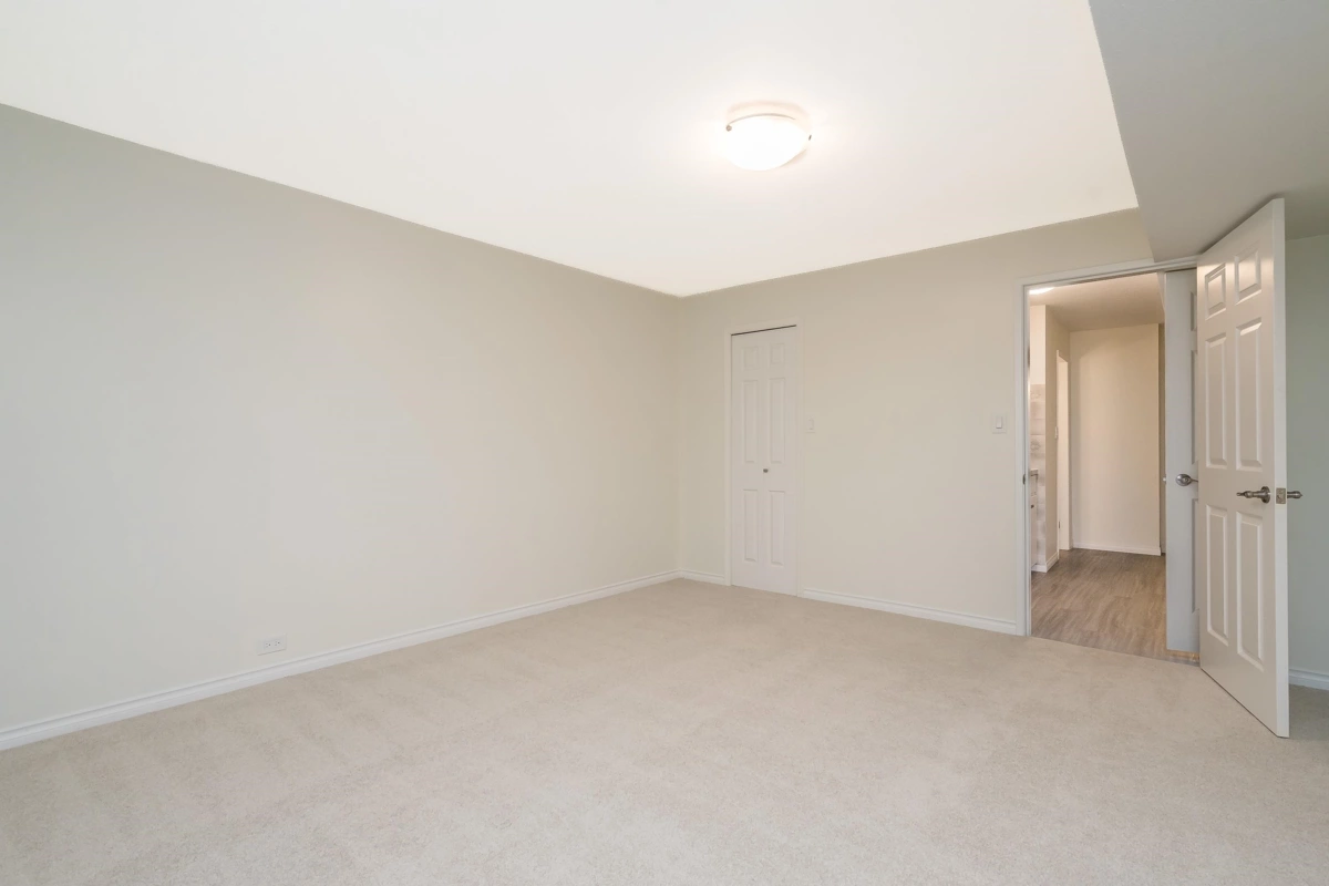 Garage Interior Photo of 4 2989 Trafalgar Street, Abbotsford, BC