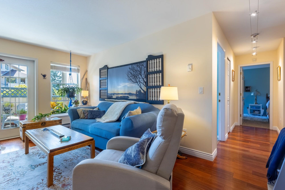 Bedroom 2 Photo of 106 5768 Marine Way, Sechelt, BC