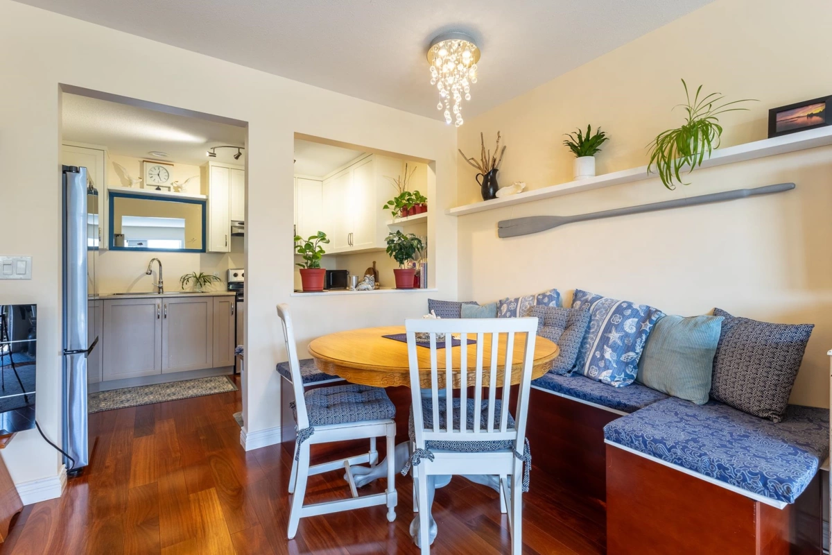 Primary Bathroom Photo of 106 5768 Marine Way, Sechelt, BC