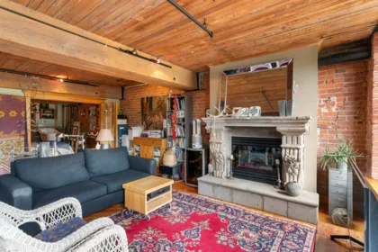 301 41 Alexander Street, Vancouver, BC