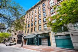 301 41 Alexander Street, Vancouver, BC