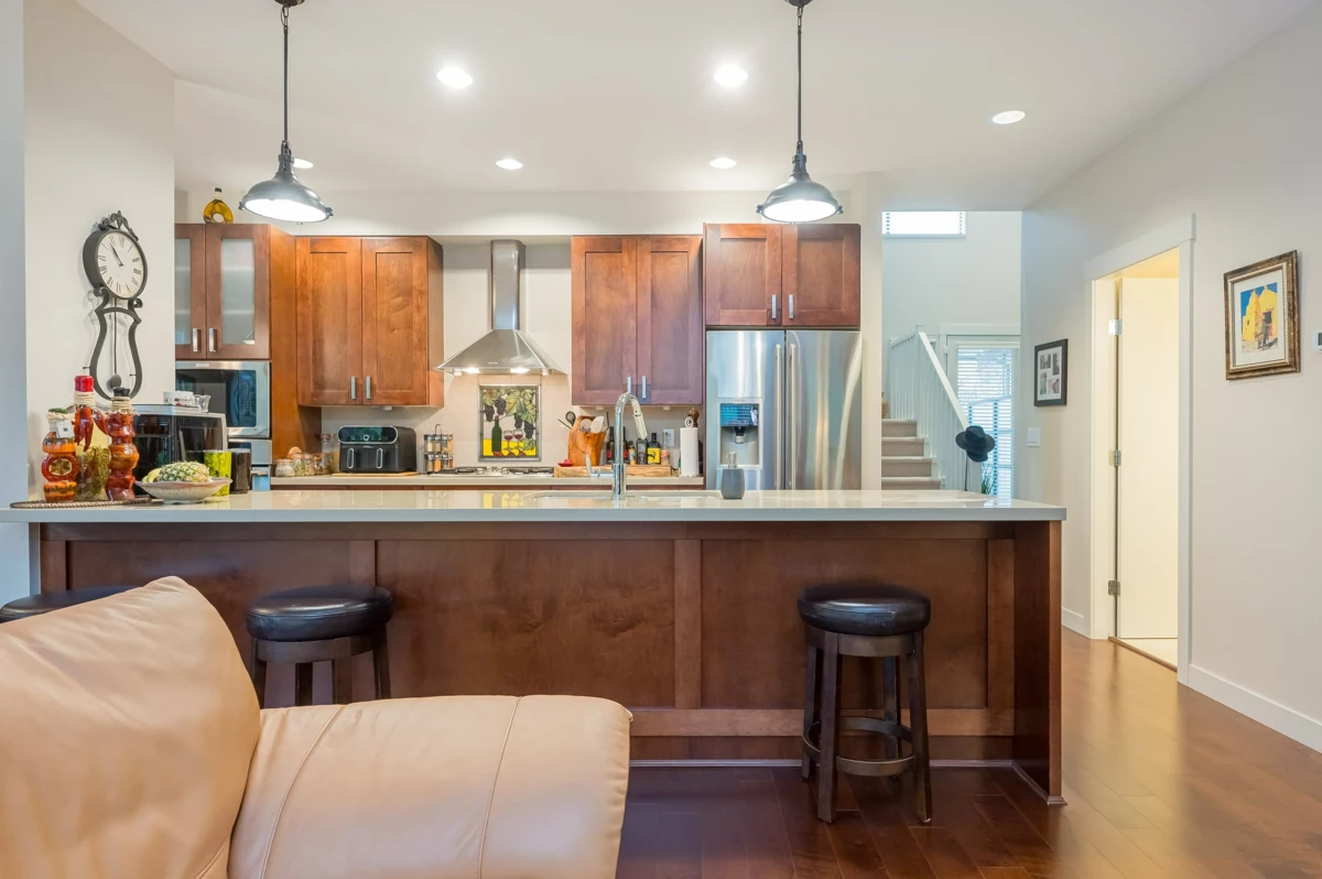 Kitchen Photo of 44 2603 162 Street, Surrey, BC