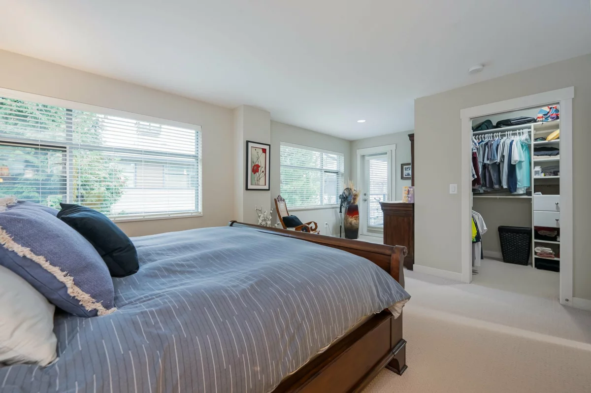 Powder Room Photo of 44 2603 162 Street, Surrey, BC