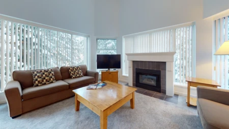 419 4910 Spearhead Place, Whistler, BC, Whistler — Apartment/Condo for sale