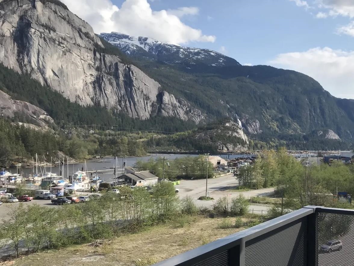 Bedroom 3 Photo of 314 37881 Cleveland Avenue, Squamish, BC