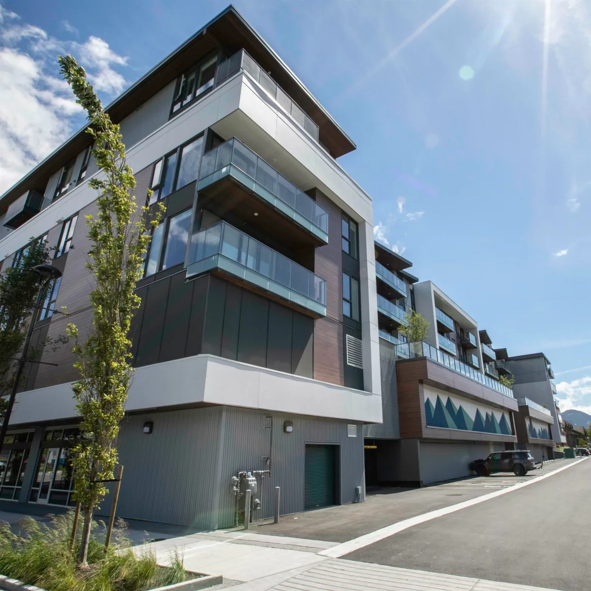 Primary Bathroom Photo of 314 37881 Cleveland Avenue, Squamish, BC